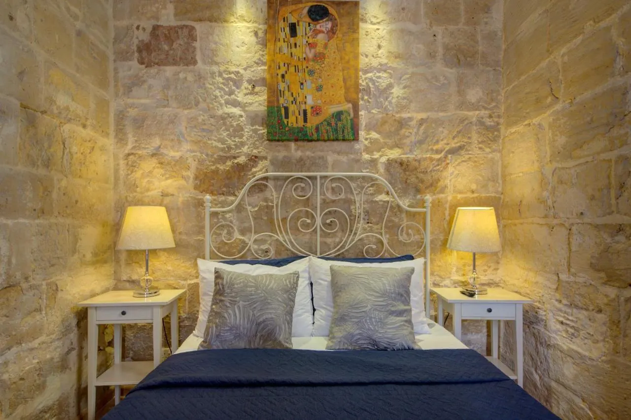 Unique Waterfront Valletta House Villa Holiday home